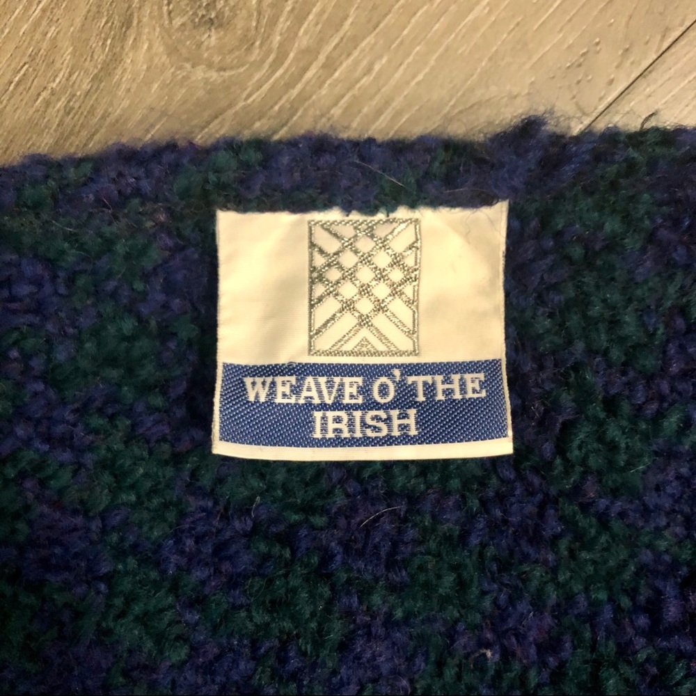 Celtic Wool Ruana Wrap - Picture 2 of 7